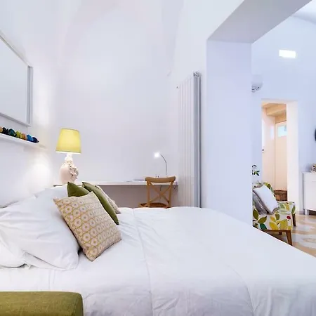 Semesterbostad Li Frati Lecce